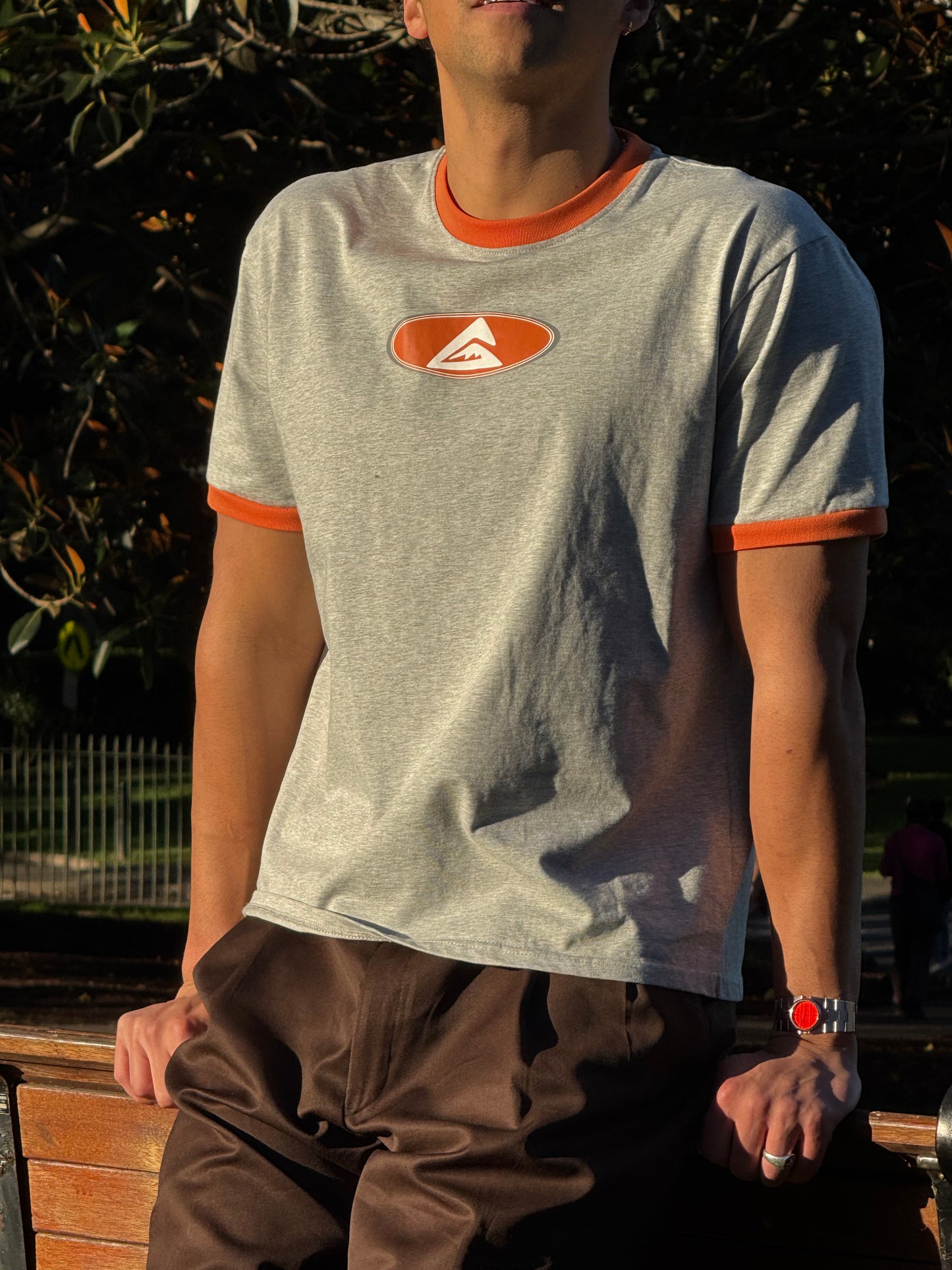 BURNT RINGER TEE